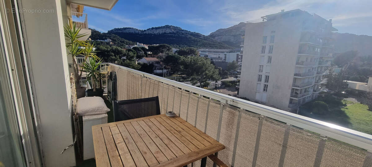 Appartement à MARSEILLE-8E