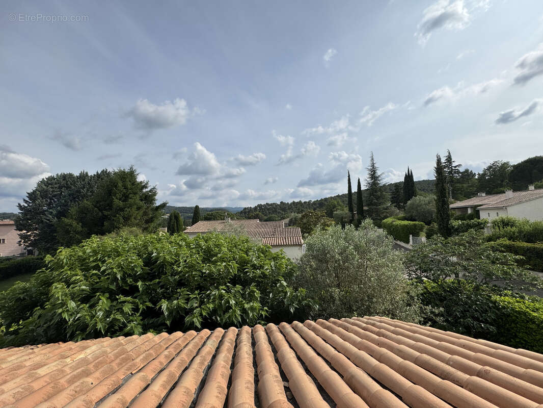 Maison à VAISON-LA-ROMAINE