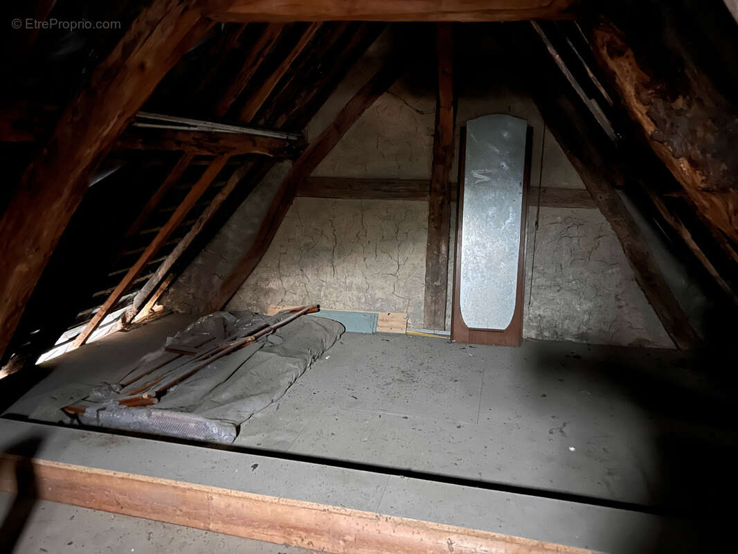 Maison à CORMEILLES