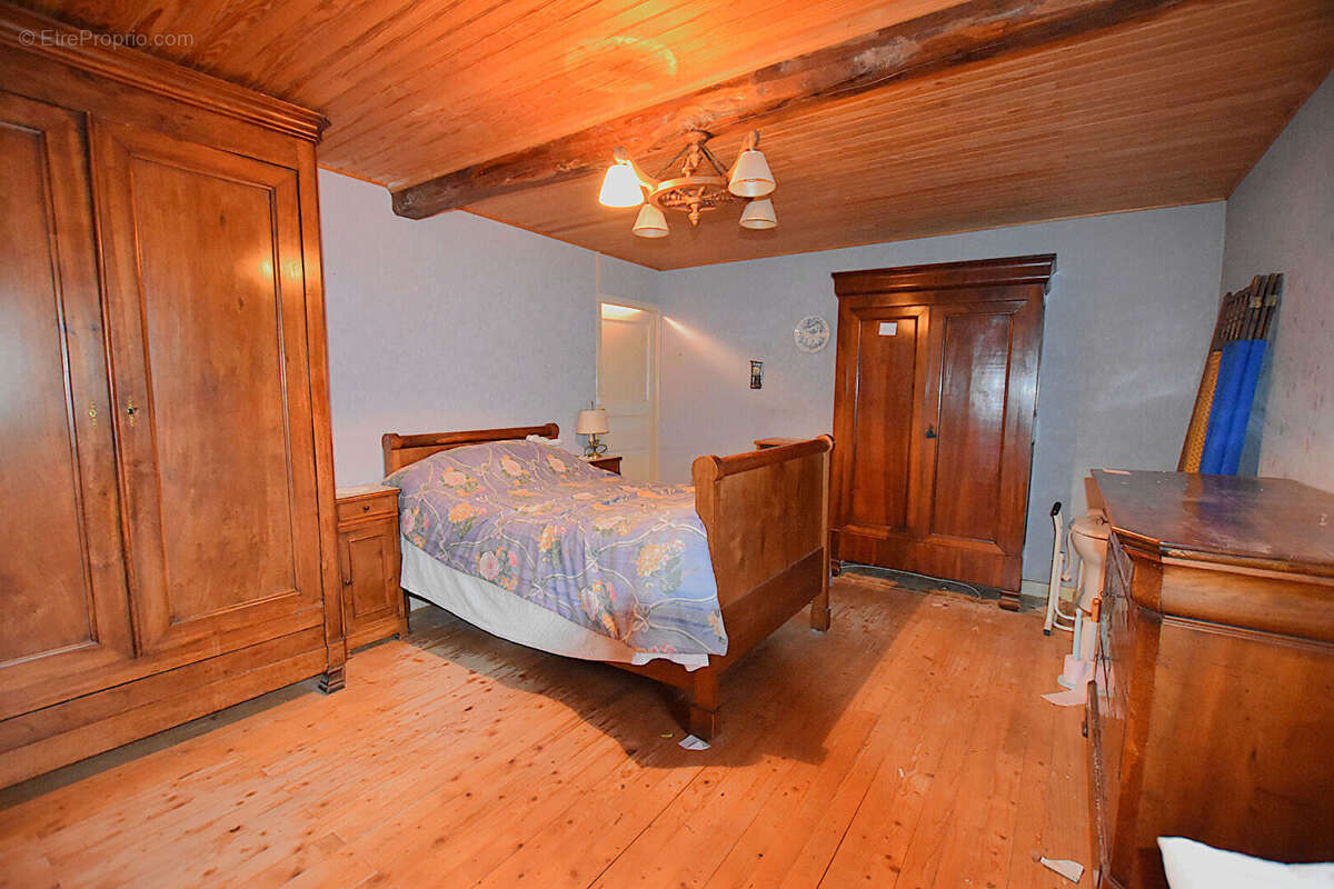 Maison à ARFEUILLES