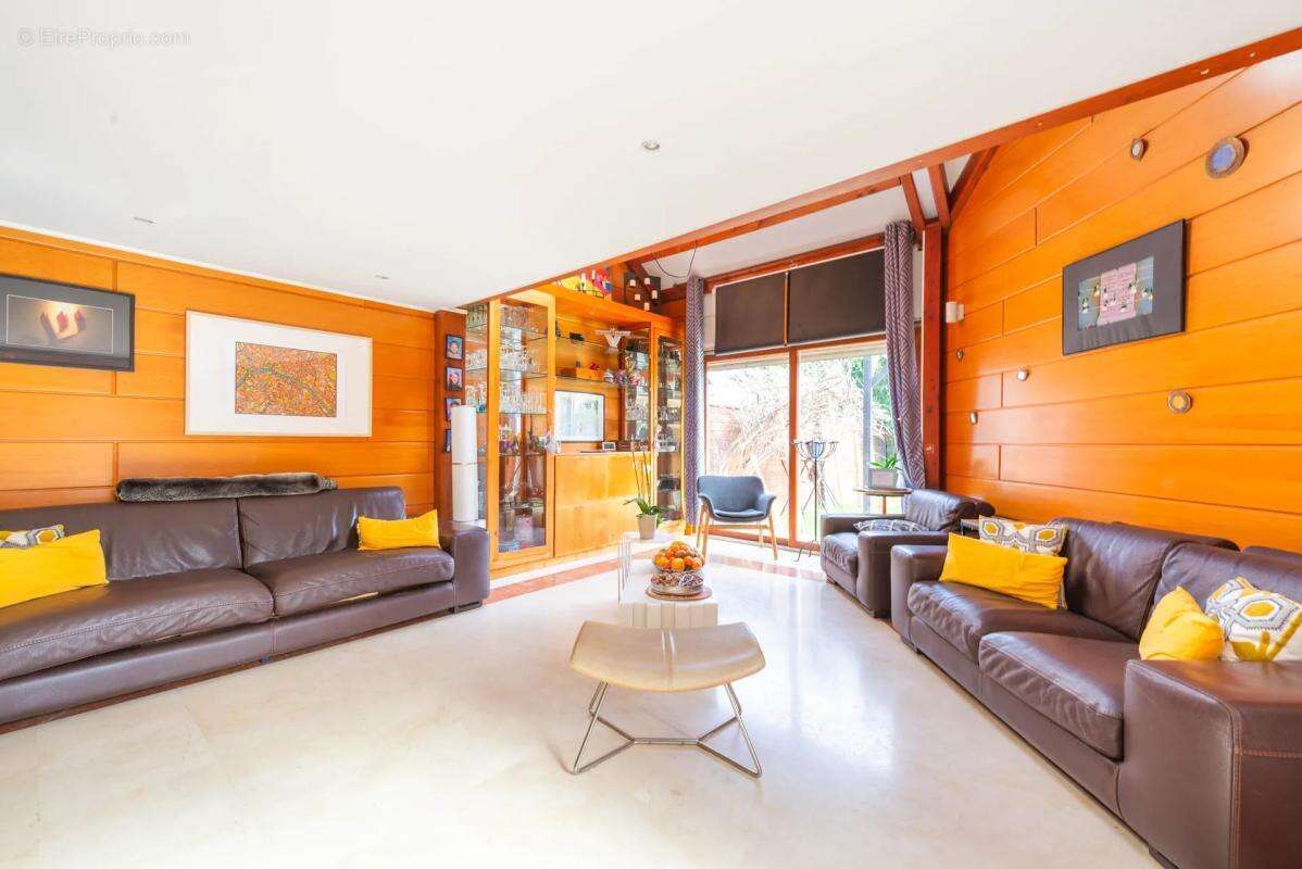 Maison à LIVRY-GARGAN