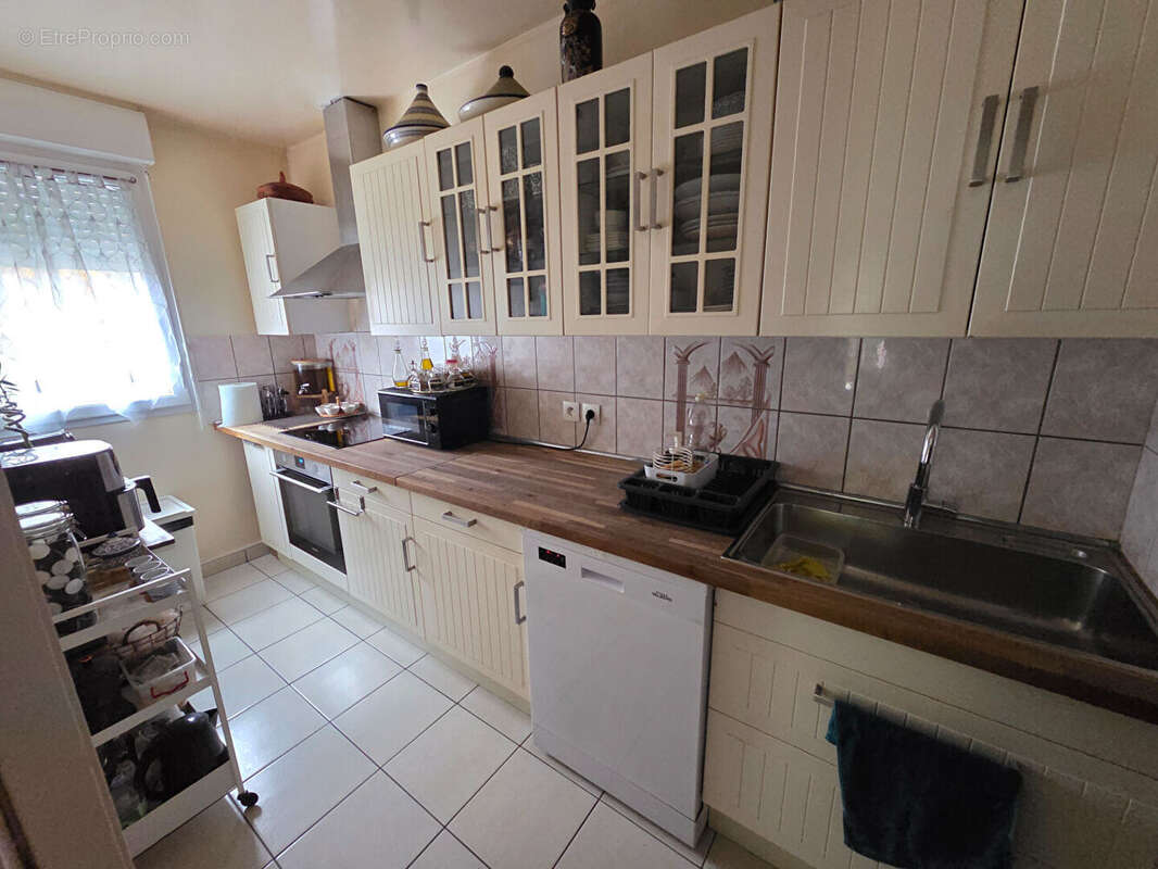 Appartement à LIEUSAINT