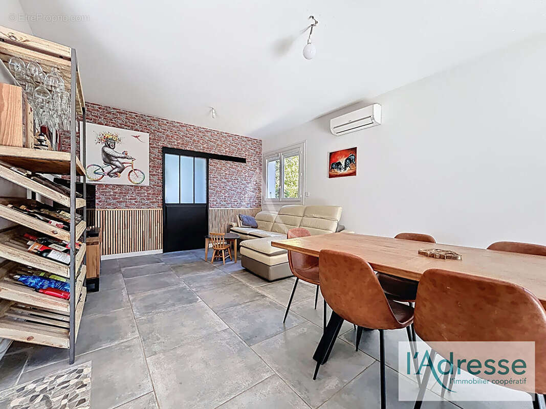 Maison à CASTELGINEST