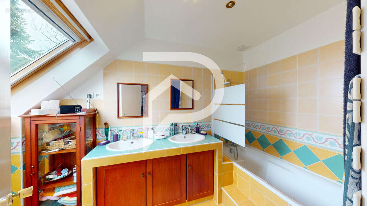 Maison à VERNOUILLET