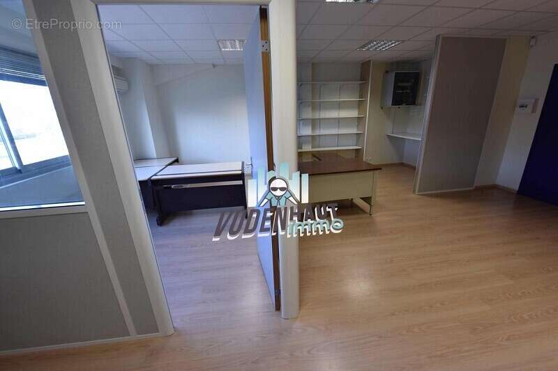 Commerce 771 m² à Toulouse  - photo 44