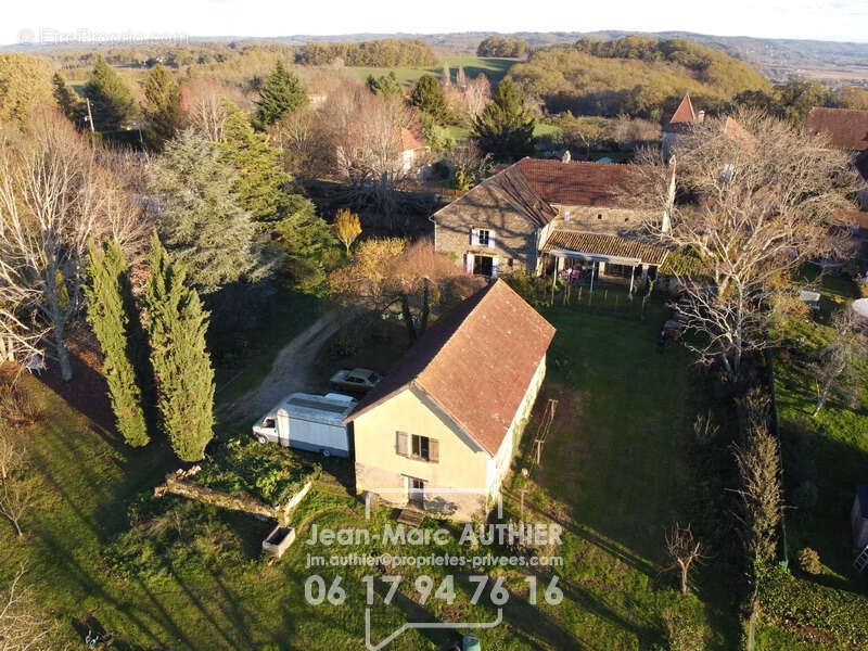 Maison à SAINT-CYPRIEN