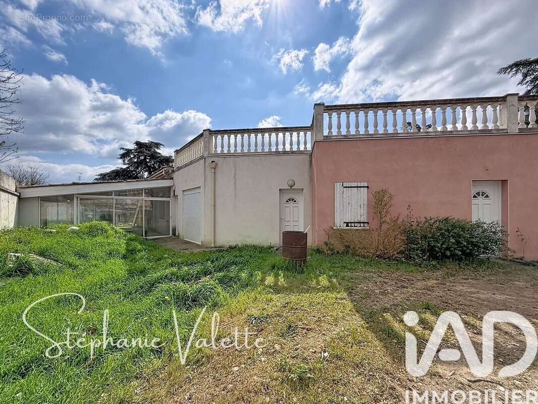 Photo 2 - Appartement à ROMANS-SUR-ISERE