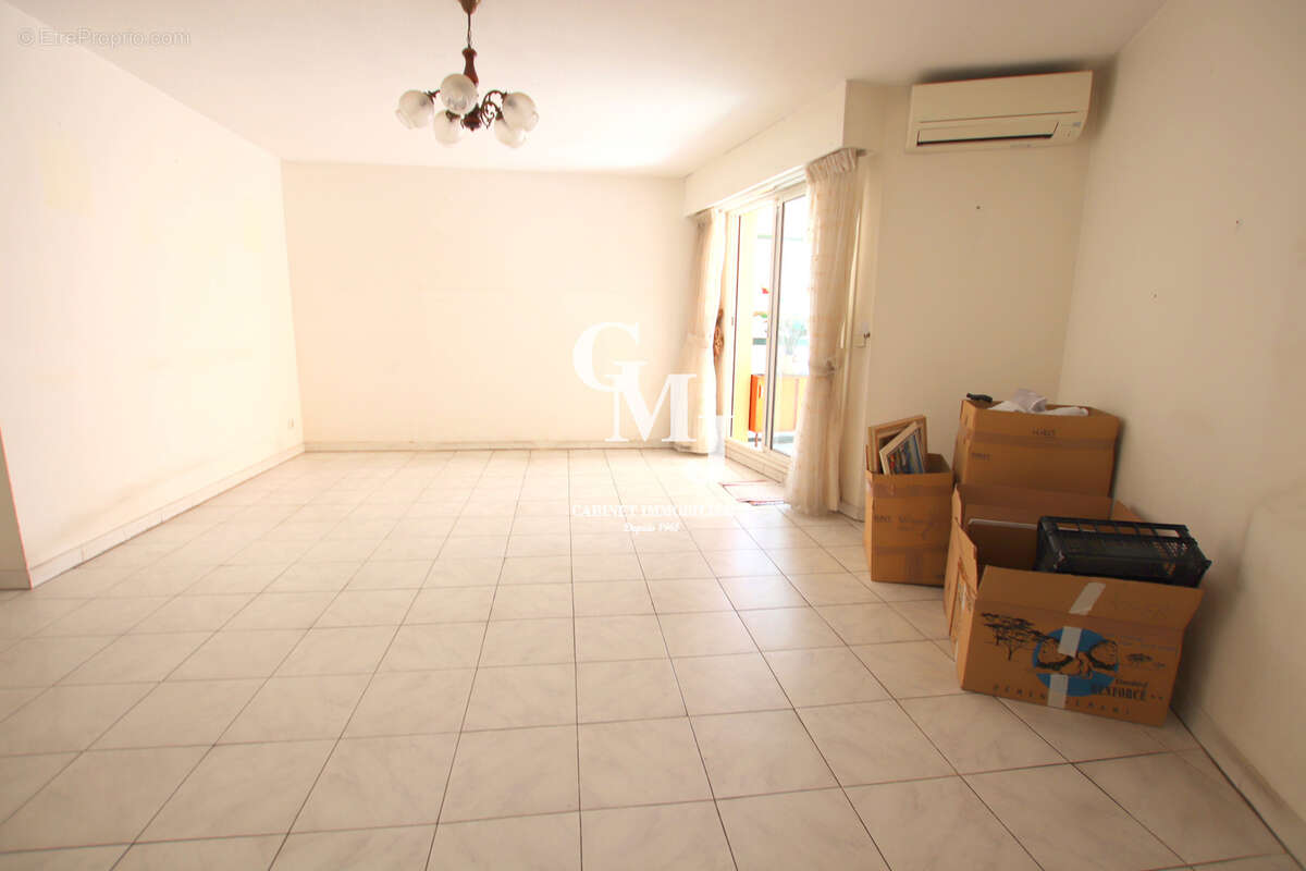 Appartement à SAINT-RAPHAEL