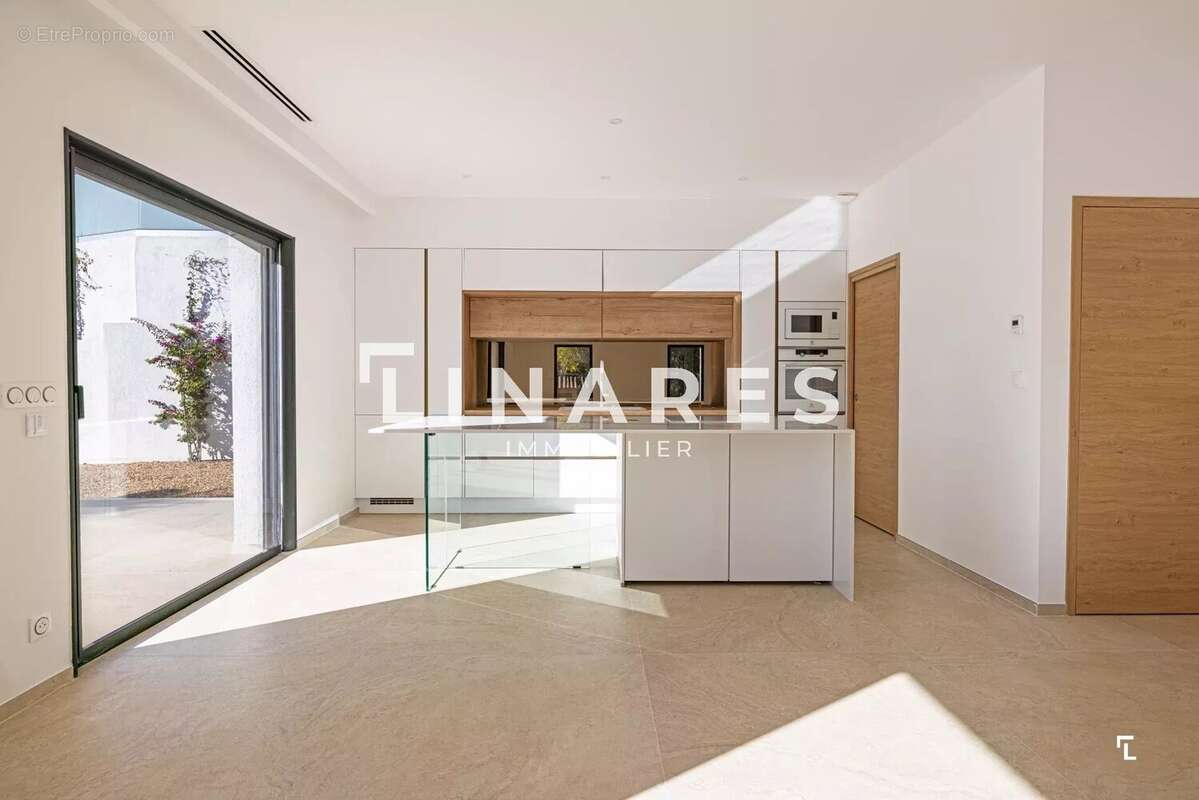 Maison à SANARY-SUR-MER