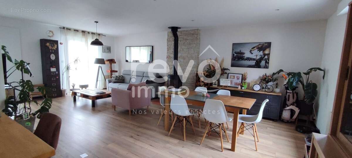 Maison à LA CHEVROLIERE