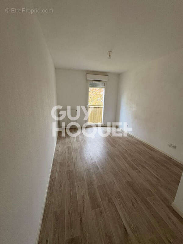 Appartement à VILLENAVE-D&#039;ORNON