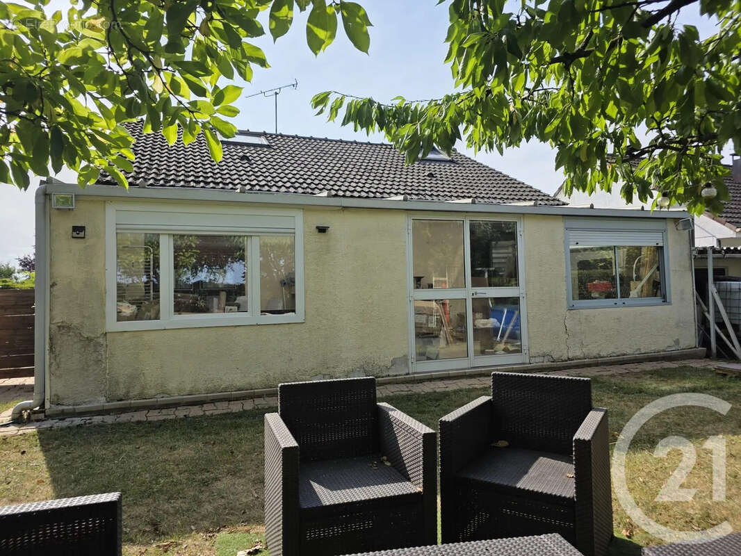 Maison 90 m² à Saint-Pathus  - photo 2