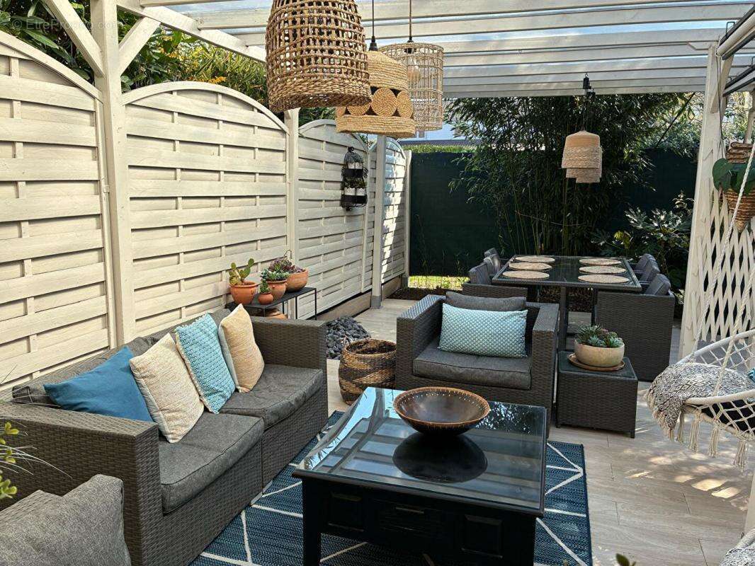 Maison à VERNEUIL-SUR-SEINE