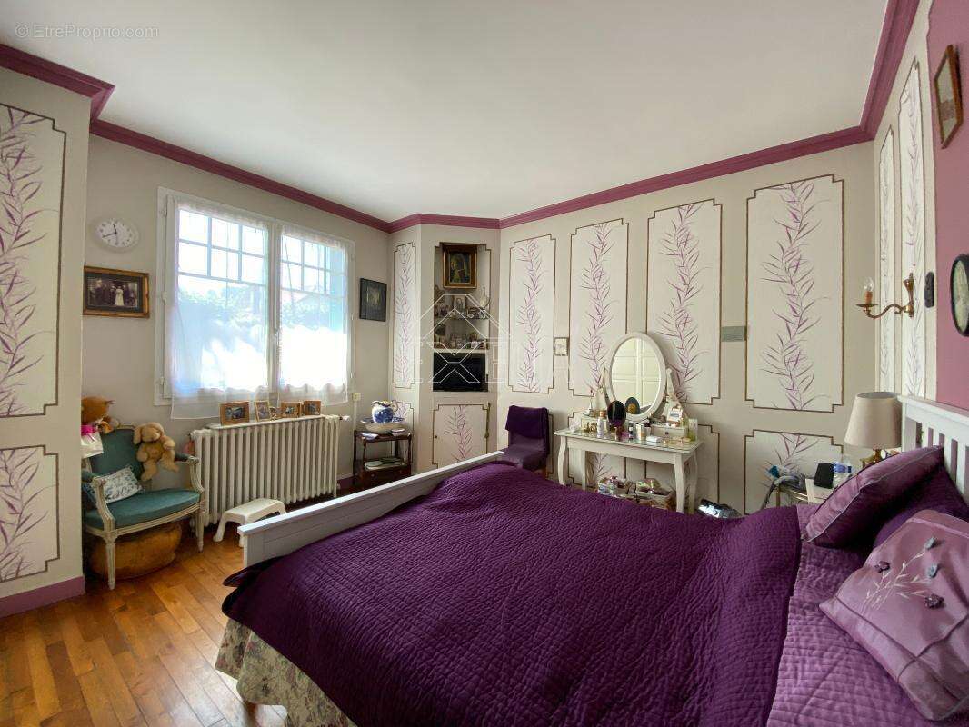 Maison à BONNIERES-SUR-SEINE