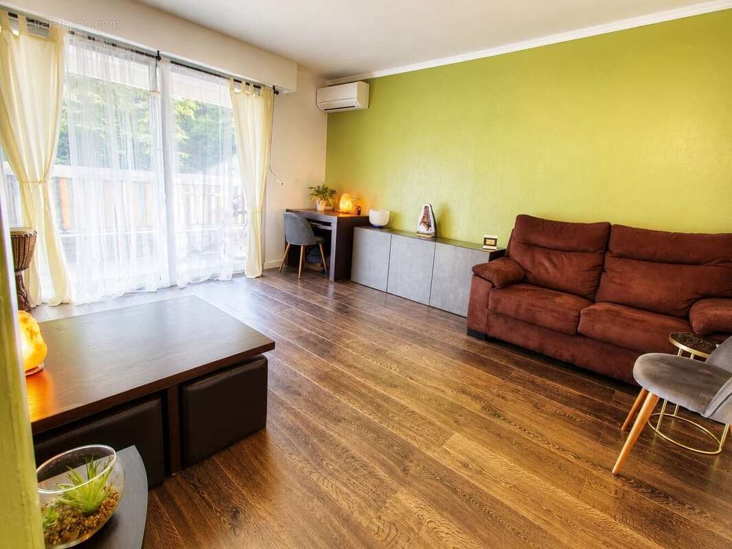 Cagnes-sur-mer – appt f1 vendu loué avec terrasse, garage et cave - photo 3