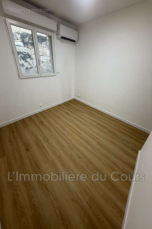 Appartement 42 m² à Martigues  - photo 7