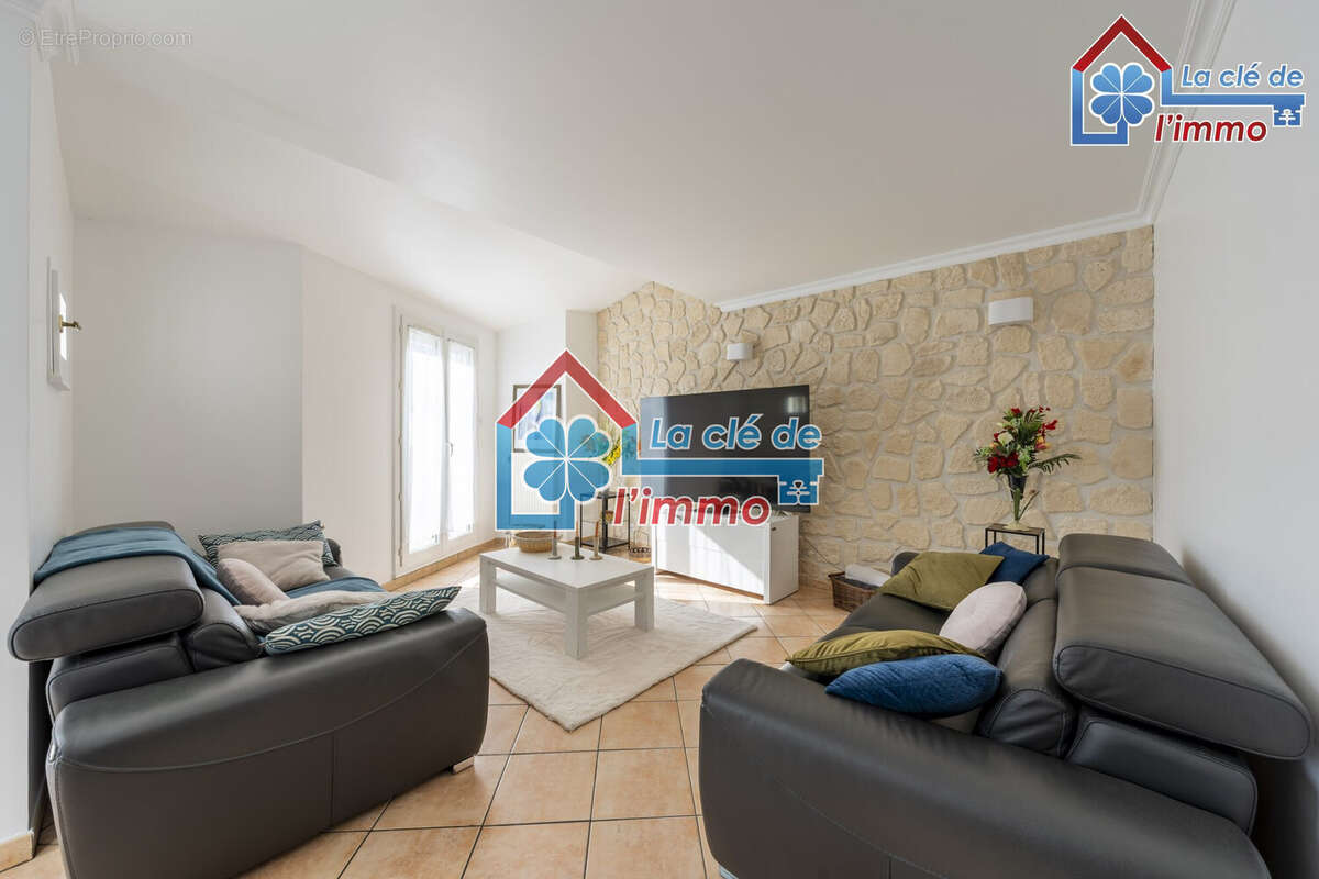 Maison 129 m² à Moissy-Cramayel  - photo 2