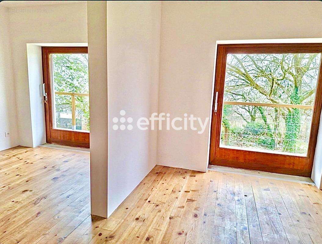 Maison à BUCY-LE-LONG