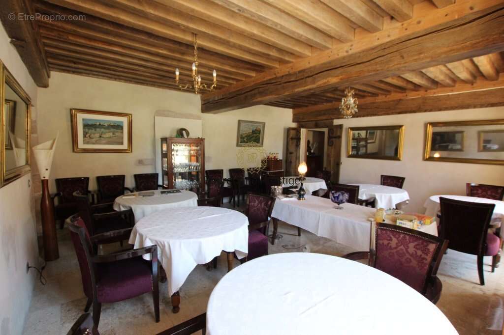 Chateau de caractere aux racines medievales entre patrimoine et art de vivre bourguignon - photo 8