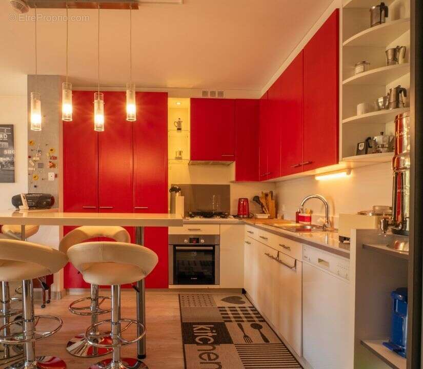 Maison à VETRAZ-MONTHOUX