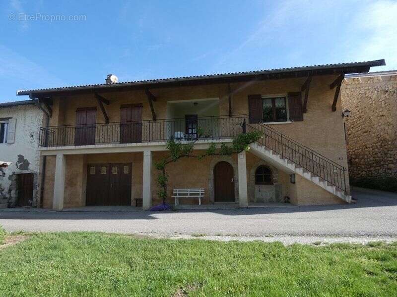 Maison à LA BEAUME