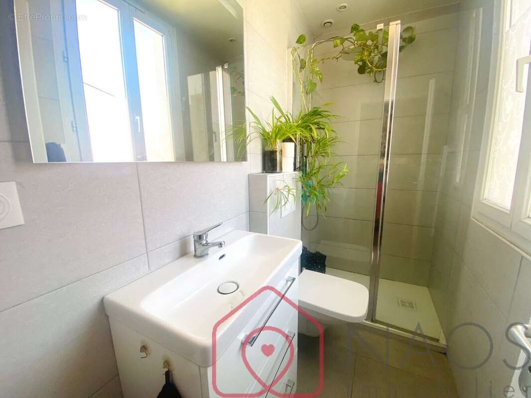 Appartement à COLOMBES