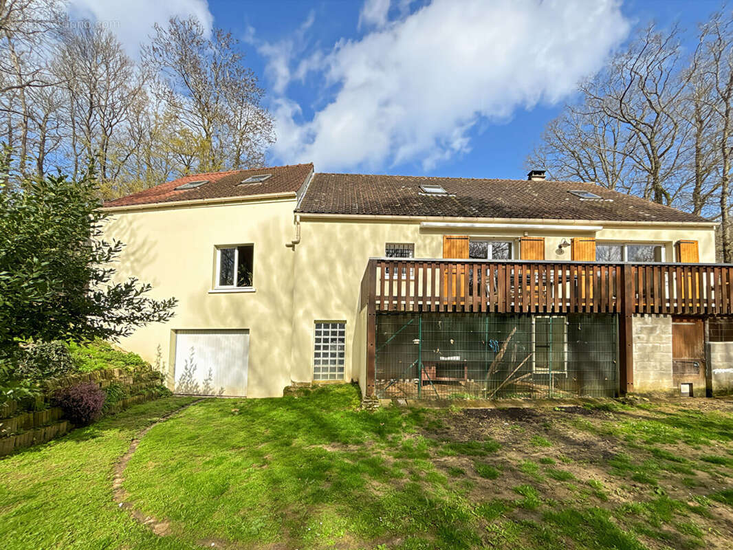 Maison Grisy-les-Platres 8 pièces - 5 chambres 145m2 - photo 16