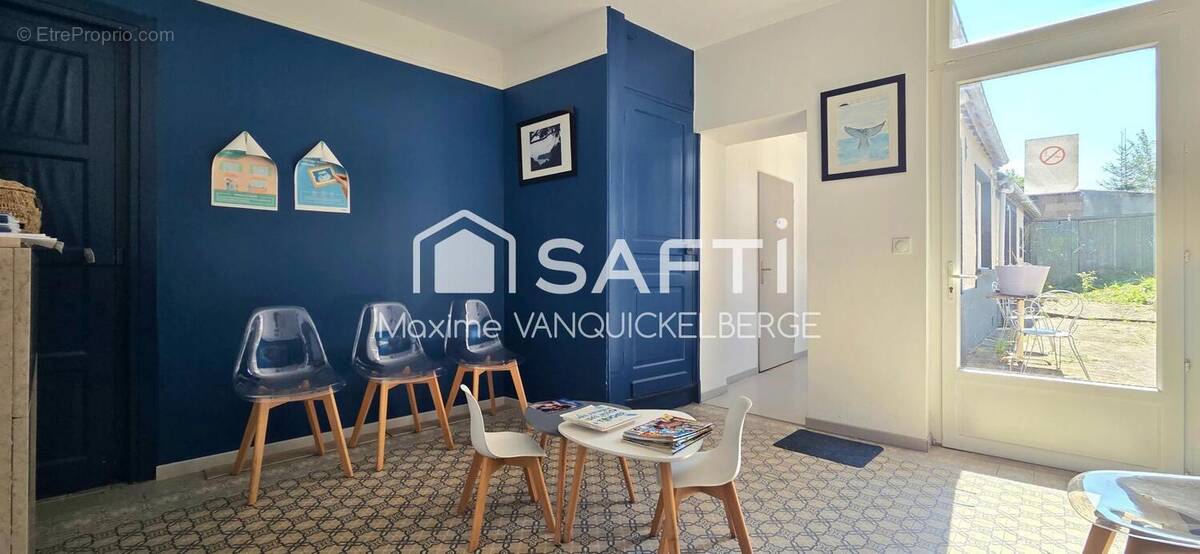 Photo 1 - Commerce à ANGRES