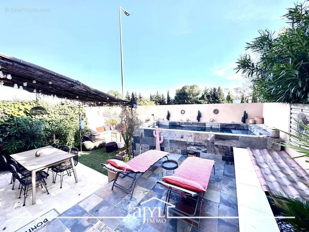 Maison à PORT-DE-BOUC