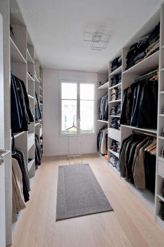 Appartement à PUTEAUX