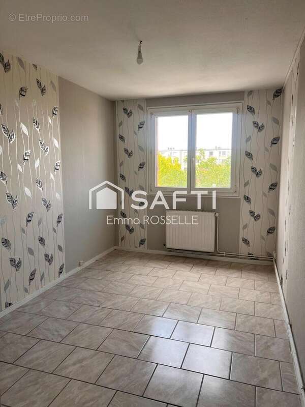 Appartement 64 m² à Saint-Andre-Les-Vergers  - photo 5