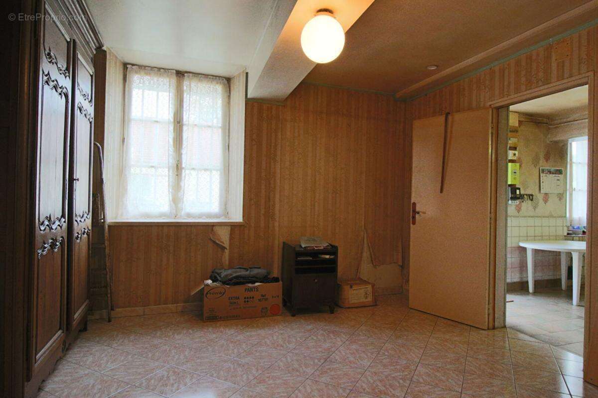 Maison à PIERREFONDS