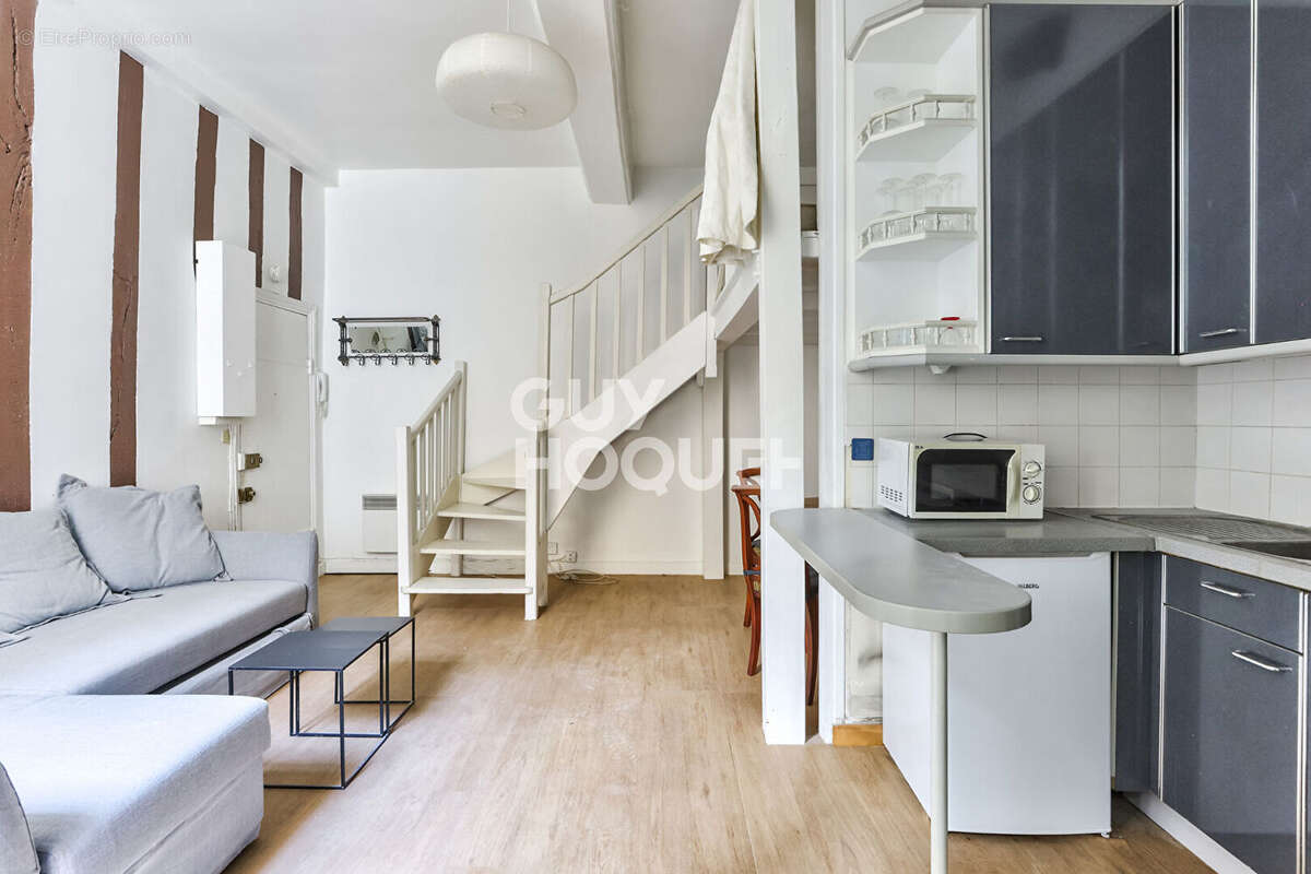 Appartement à PARIS-4E