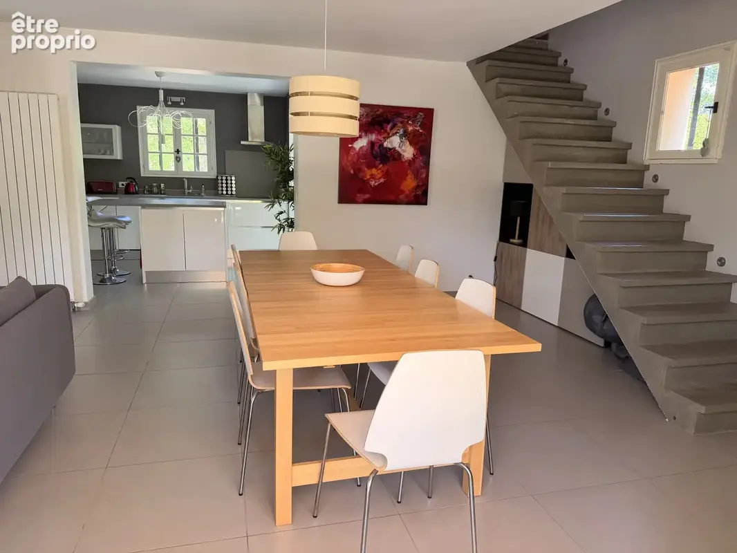 Très agréable villa avec piscine - photo 31