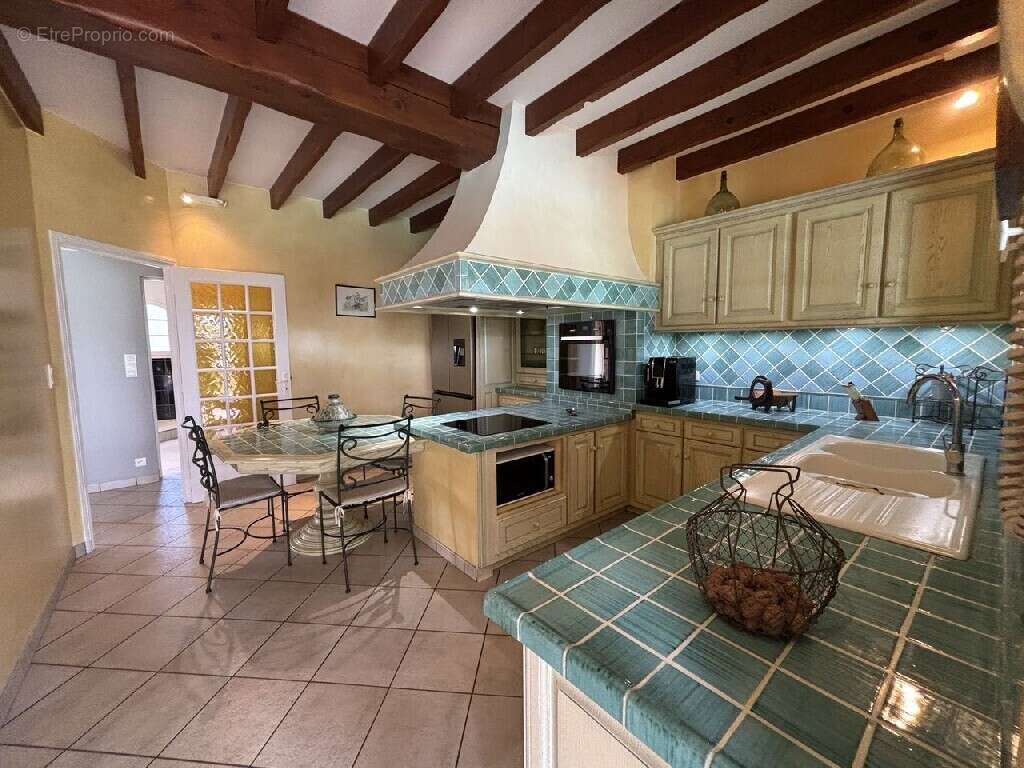 Maison à SAINTE-BAZEILLE