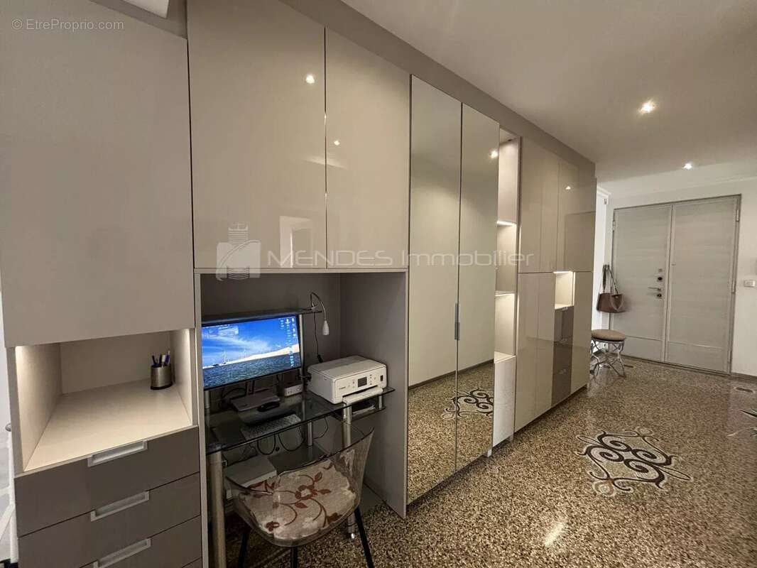 Exceptionnel dernier étage — appartement trois pièces vue mer panoramique, promenade des anglais - photo 14