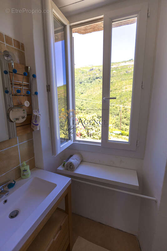 Maison à BRANDO