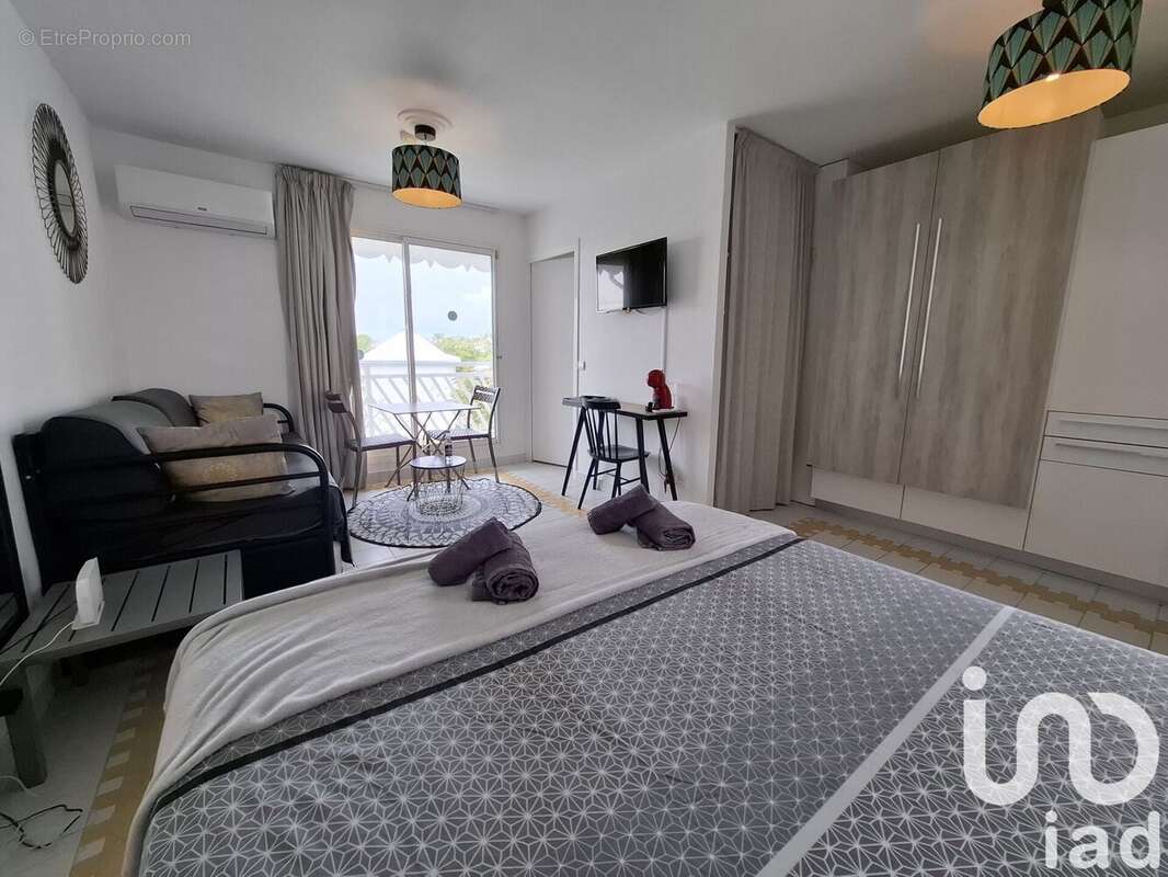 Appartement 25 m² à Saint-Francois  - photo 6