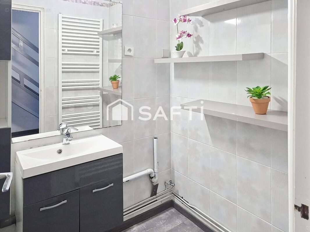 Maison 90 m² à Montceau-Les-Mines  - photo 5
