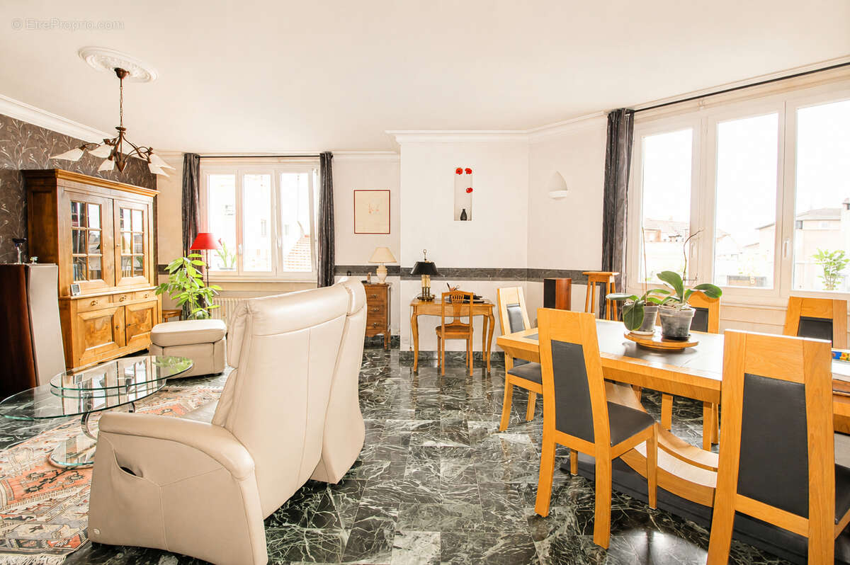 Appartement à LYON-3E