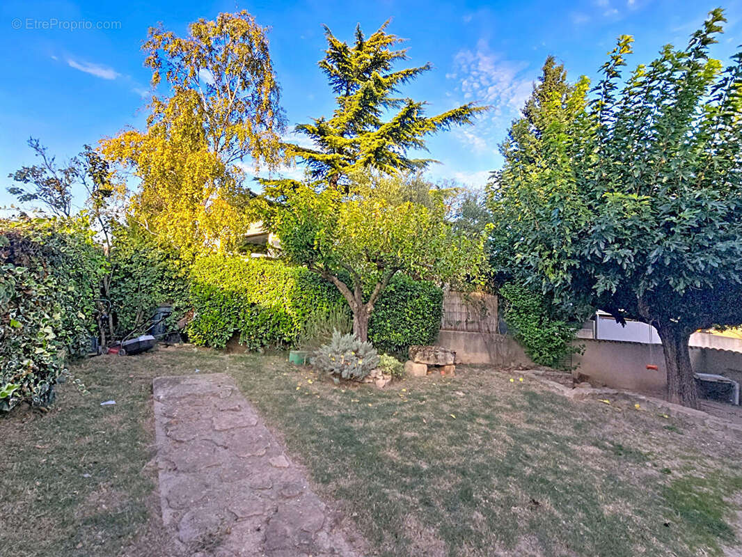 Maison à ROCHEFORT-DU-GARD