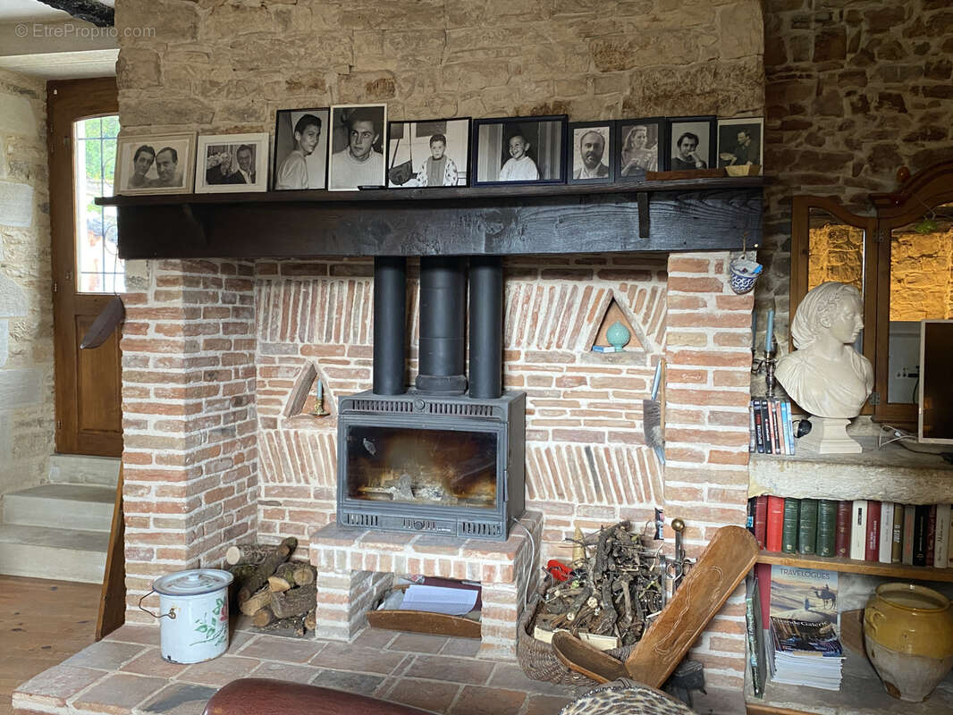 Maison à PONTCIRQ