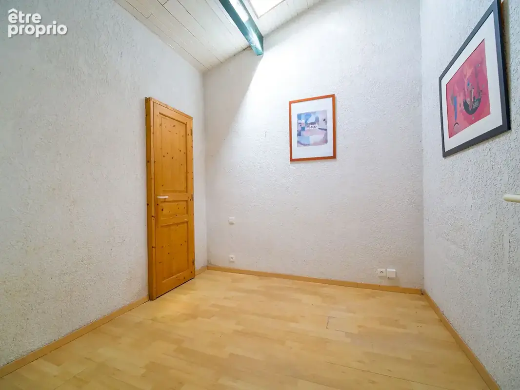 Maison T5 de plain-pied, 155 m² sur terrain clos (quartier Saubagnac) - photo 8