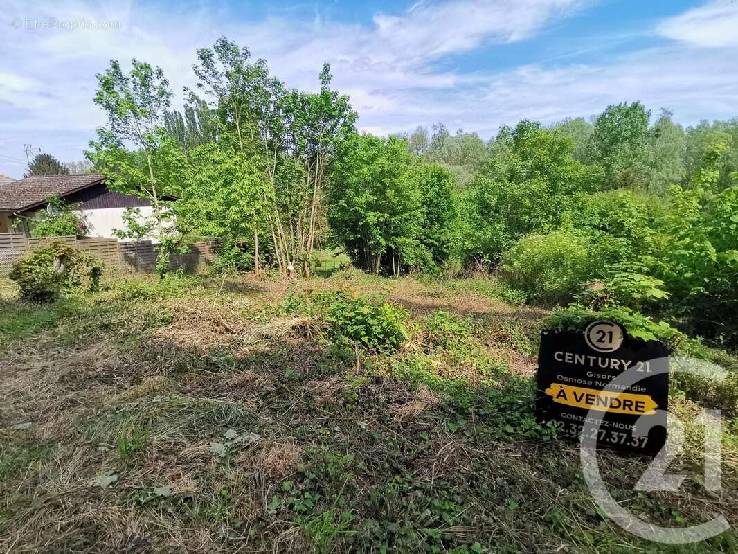 Terrain à GISORS