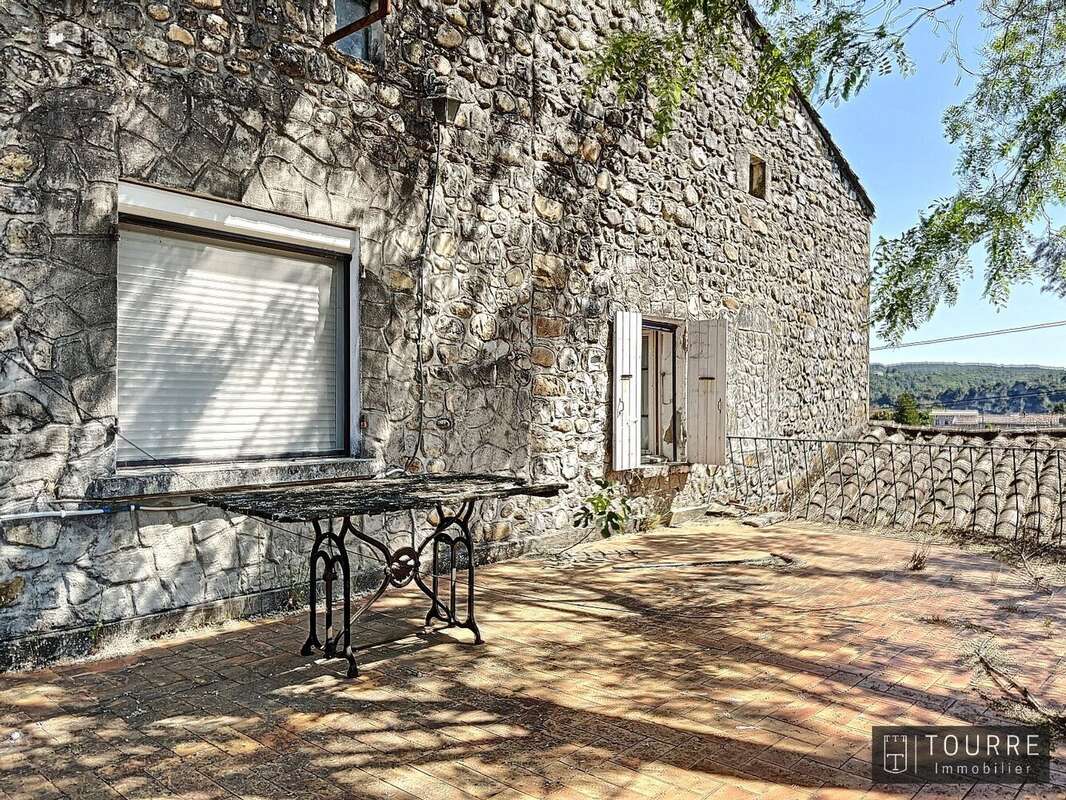 Maison à VALLON-PONT-D&#039;ARC