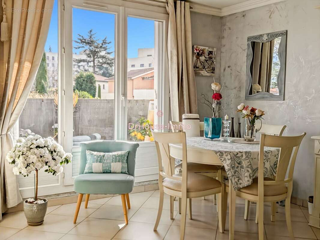 Appartement à LYON-5E