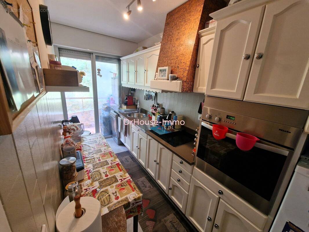 Appartement à ROQUEBRUNE-CAP-MARTIN