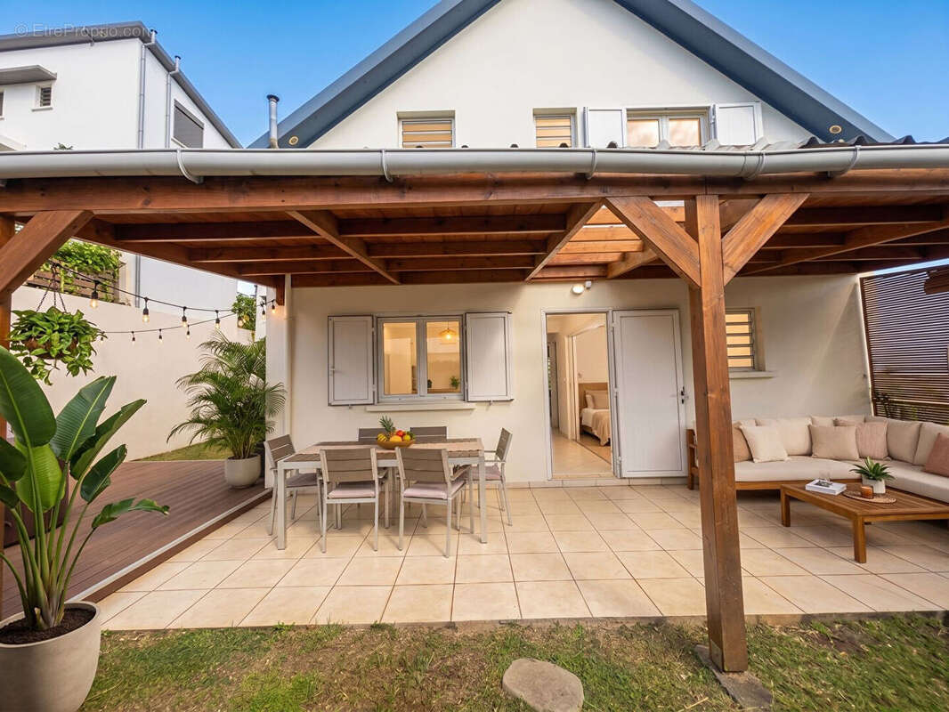 A VENDRE - Maison F6 avec vue dans les bas de La Bretagne - photo 8