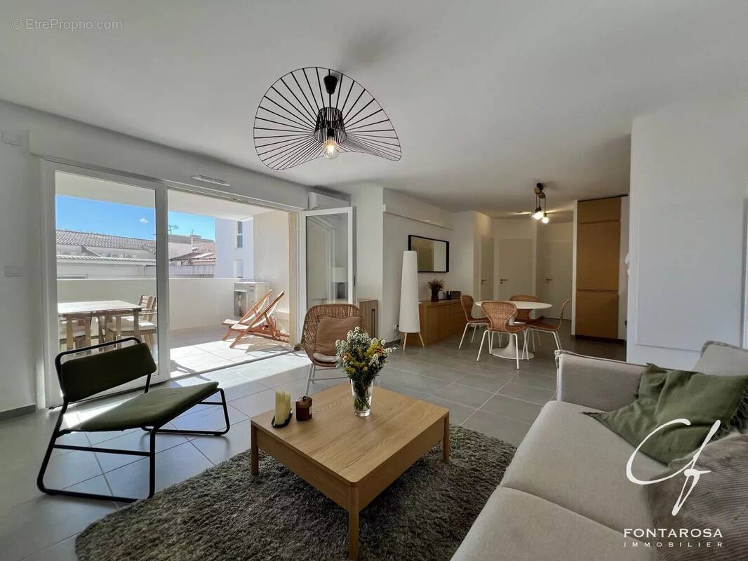 Appartement à FREJUS