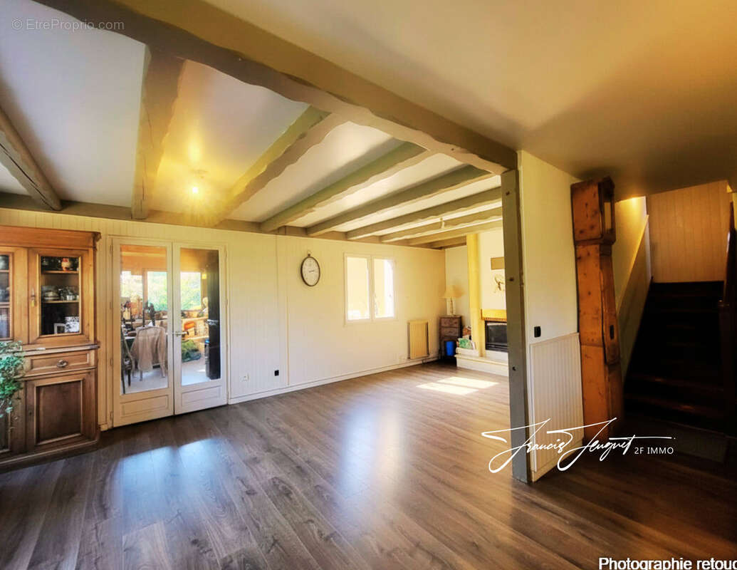 Maison à SAINT-JORIOZ